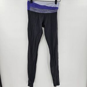 Lululemon black leggings v waist 4 small comfy gym workout